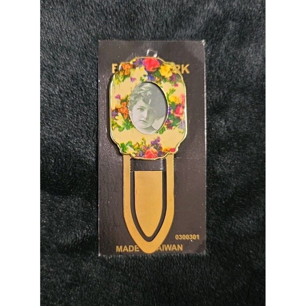 Vintage Gold Tone Metal Page Clip Bookmark Mini Photo Frame Personalize